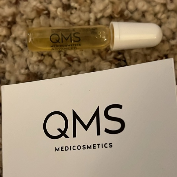 QMS Advanced Collagen Serum in Oil - Picture 3 of 4